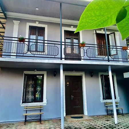 Naziti House Ξενοδοχείο Μπατούμι Εξωτερικό φωτογραφία