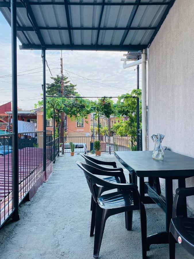 Naziti House Ξενοδοχείο Μπατούμι Εξωτερικό φωτογραφία